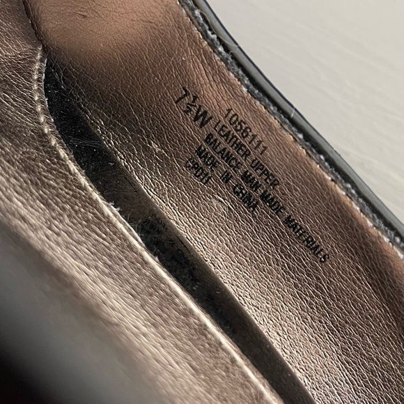 SOFFT WOMEN’s FLEUR PUMP, FABRIC ROSETTE DETAIL, BLACK, SZ 7.5 - Picture 9 of 10